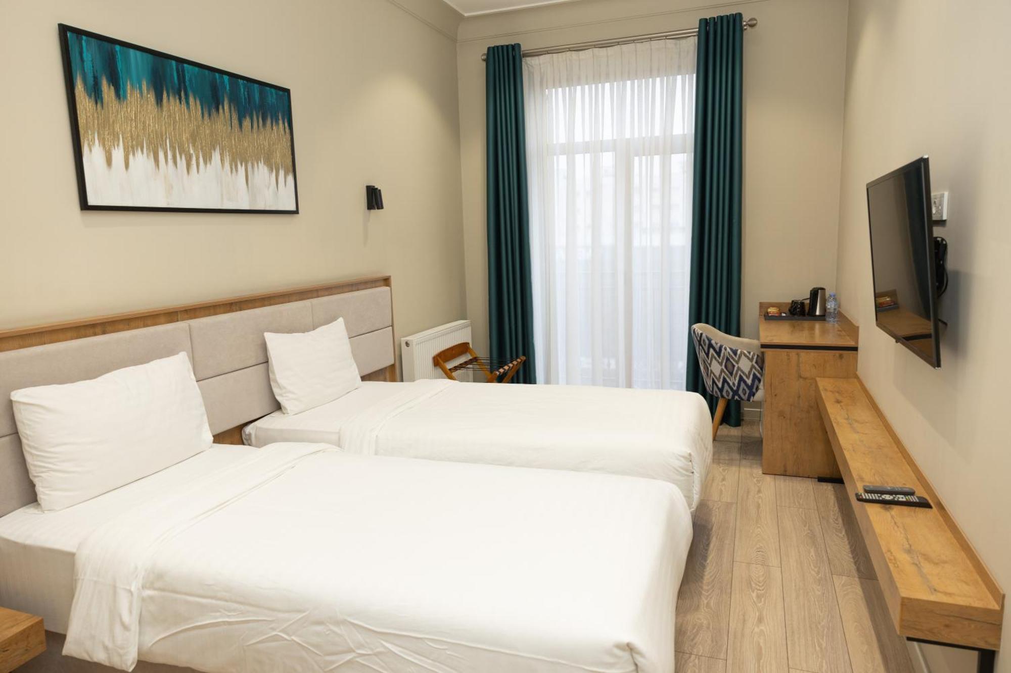 Hotel Marwa Tashkent Pool&Spa Екстериор снимка