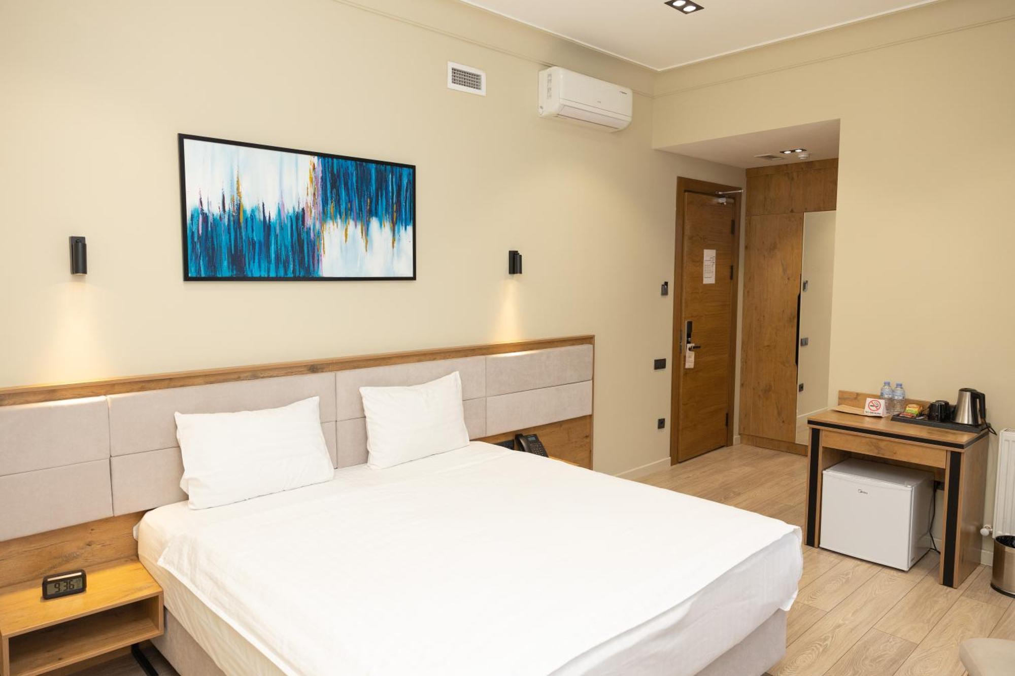 Hotel Marwa Tashkent Pool&Spa Екстериор снимка
