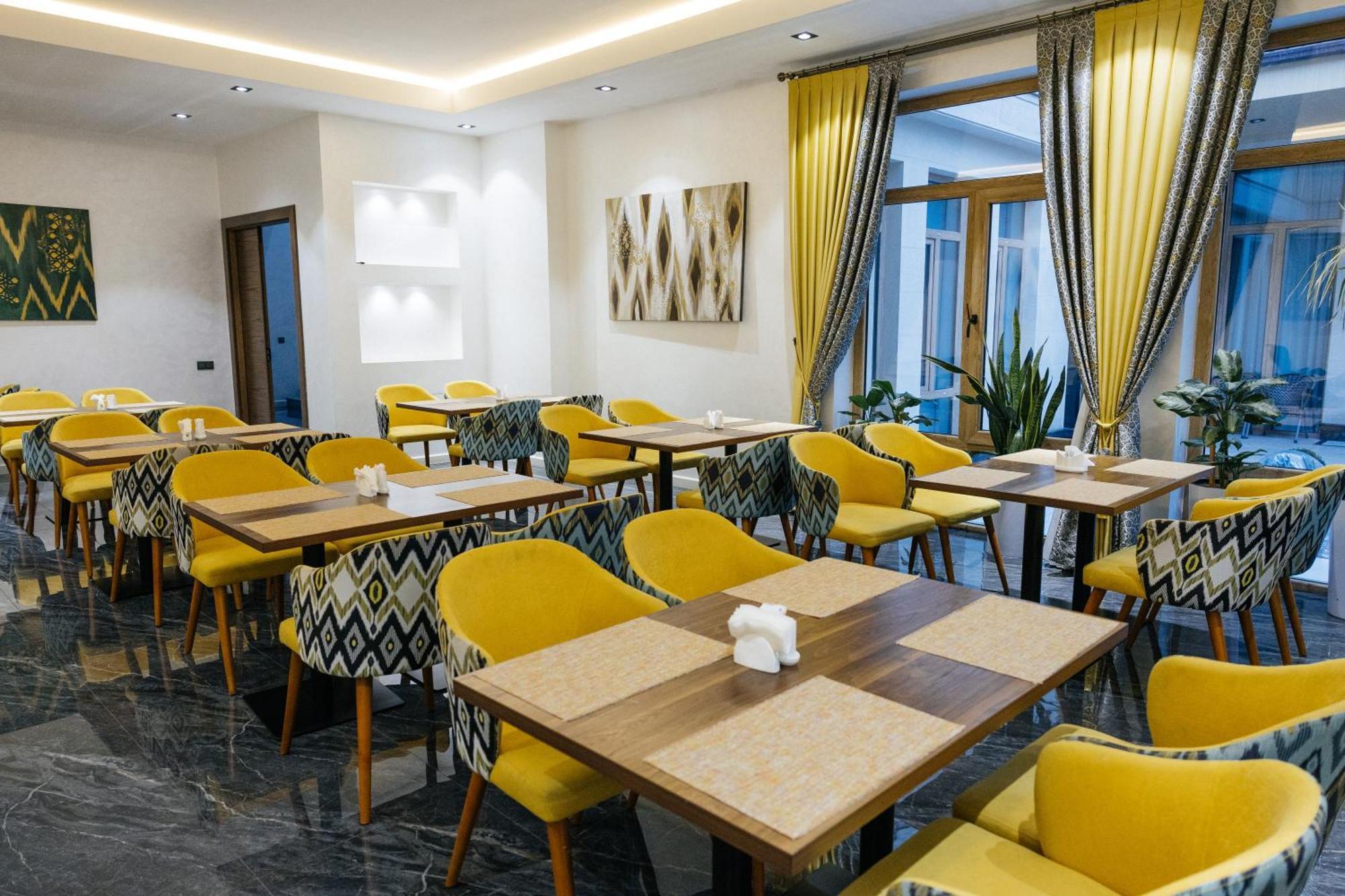 Hotel Marwa Tashkent Pool&Spa Екстериор снимка