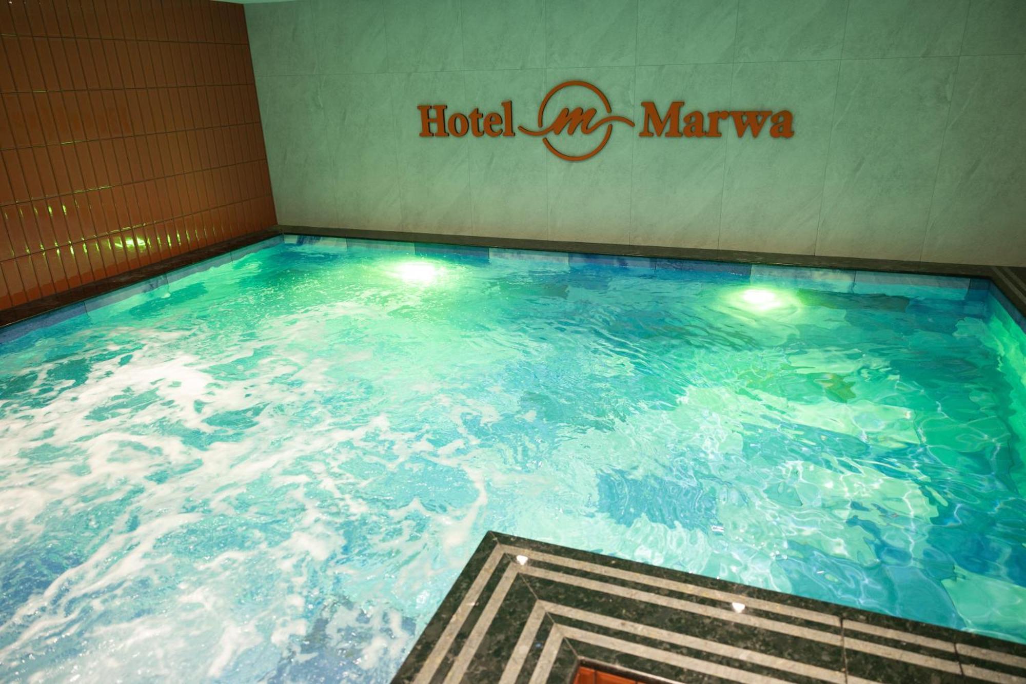 Hotel Marwa Tashkent Pool&Spa Екстериор снимка